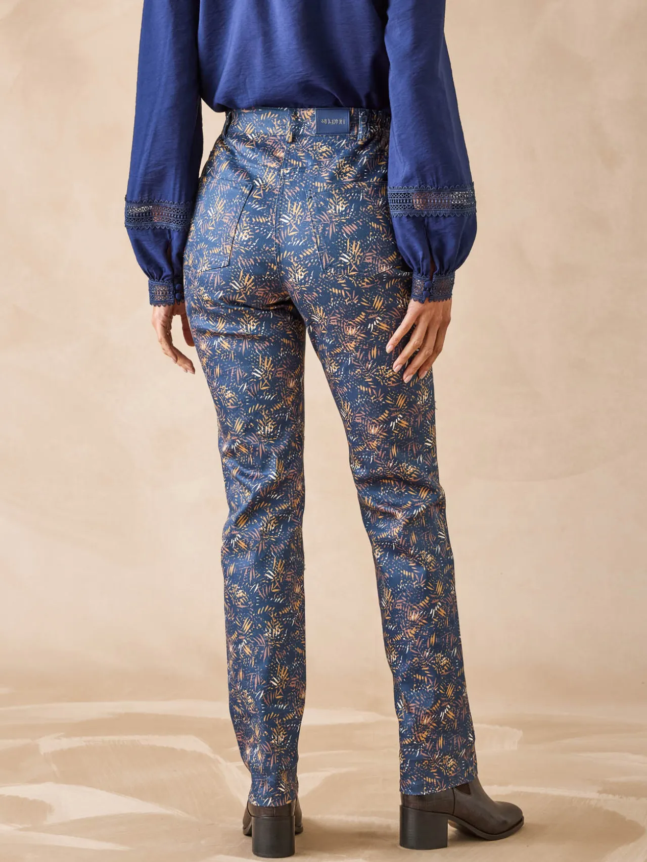 Pantalon 5 poches taille haute