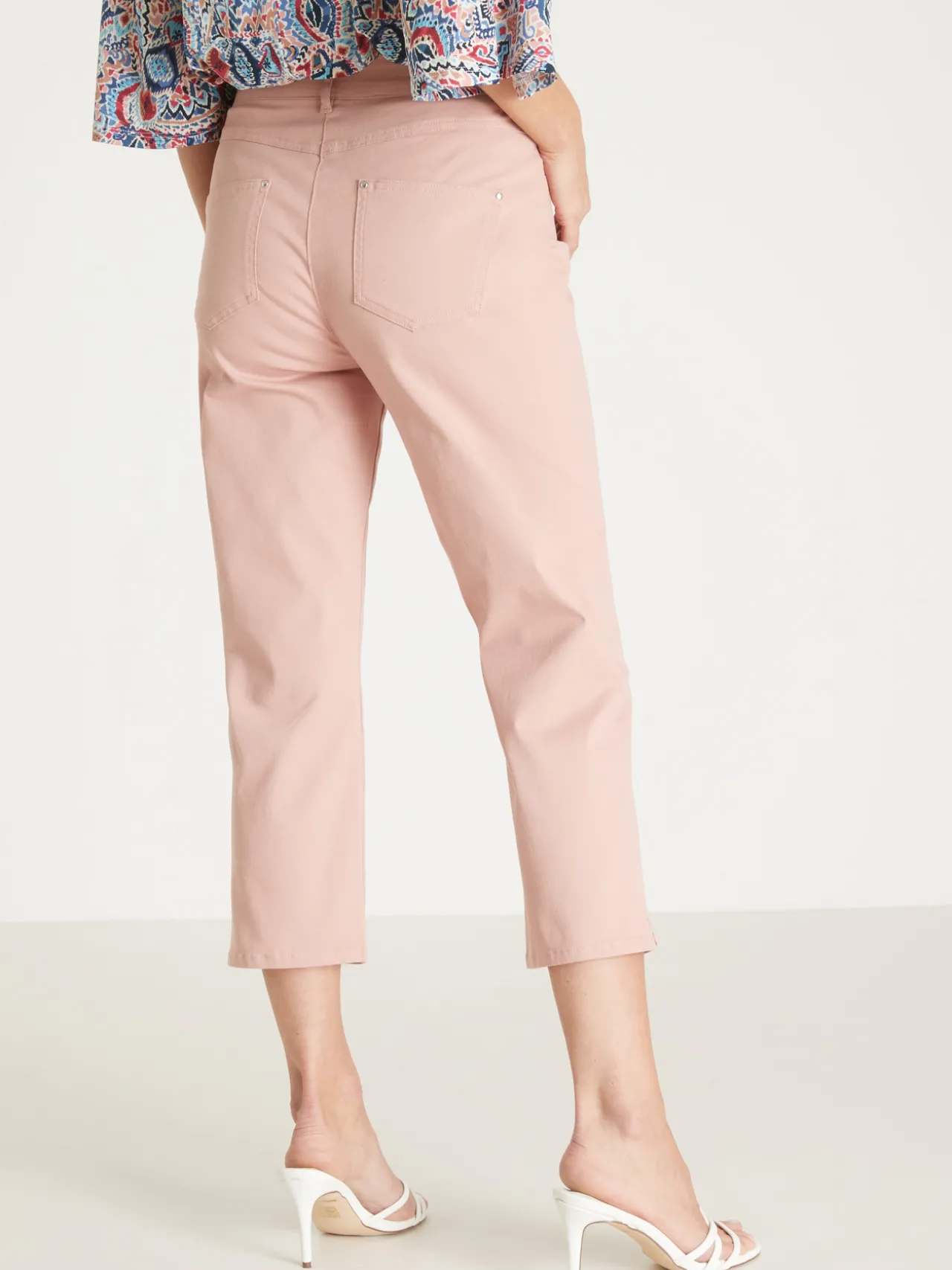 Pantalon corsaire en toile extensible
