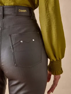 Pantalon enduit taille haute