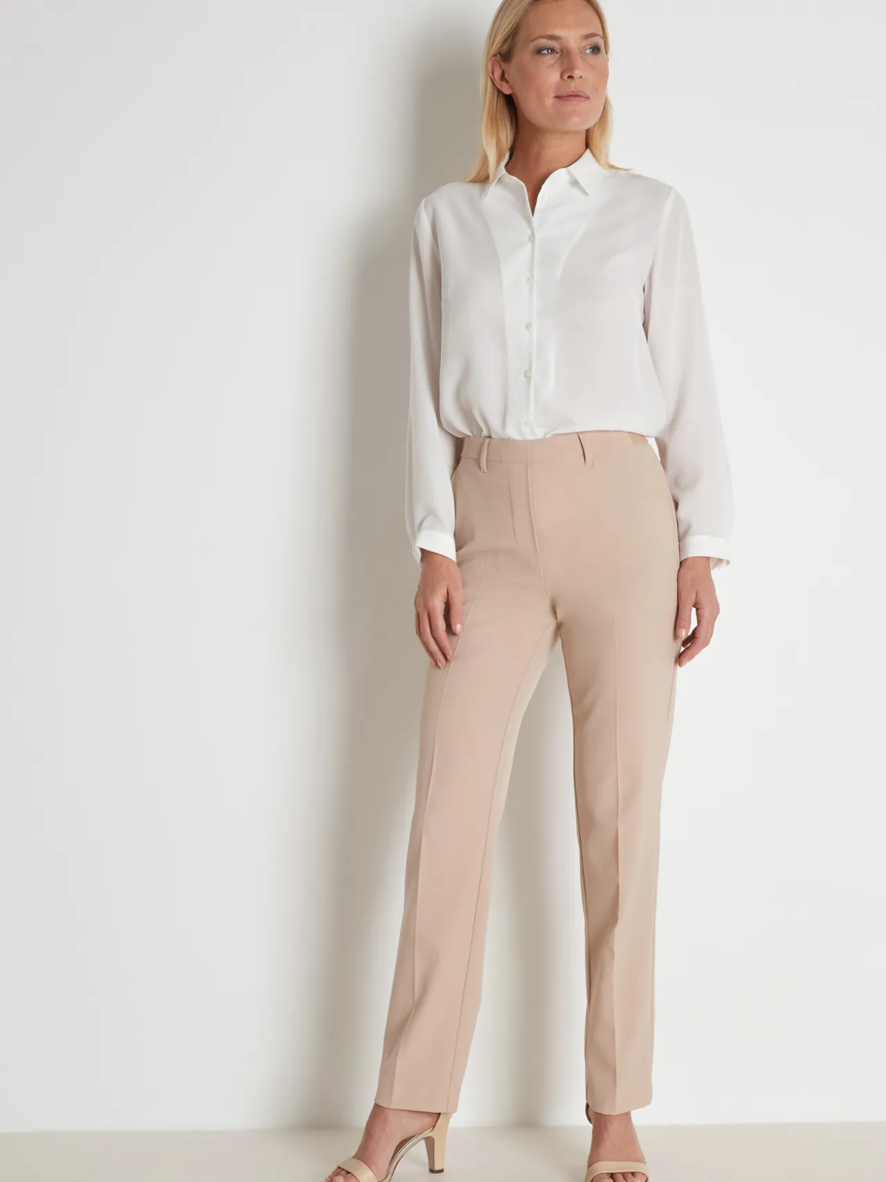 Pantalon entièrement élastiqué