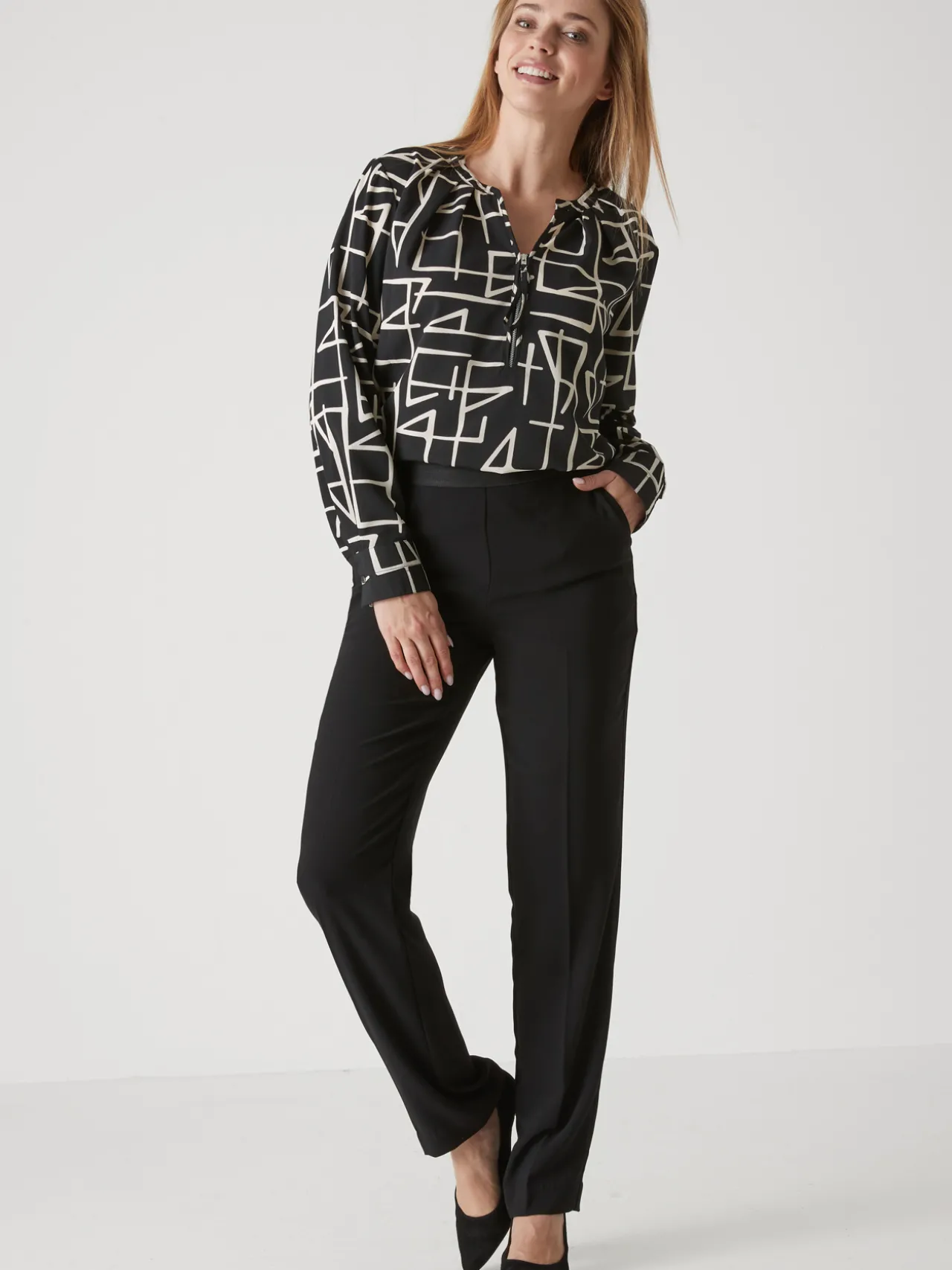 Pantalon élastiqué