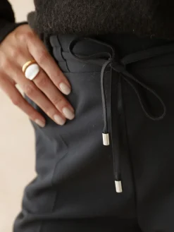 Pantalon élastiqué