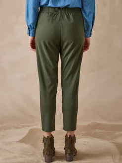 Pantalon élastiqué en maille