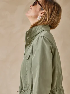 Parka légère déperlante à capuche