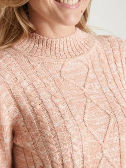 Pull col montant maille torsadée