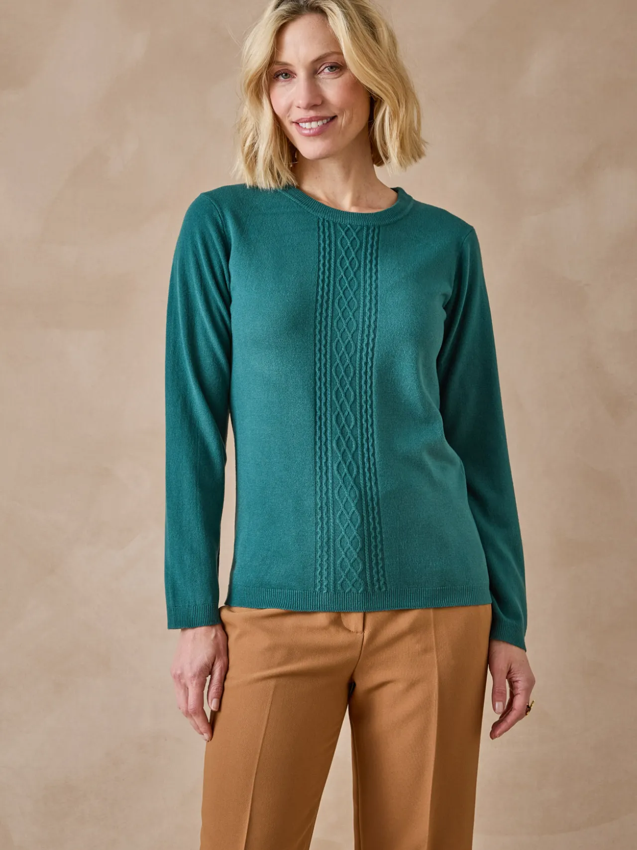 Pull jeux de mailles et torsades