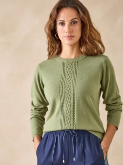Pull jeux de mailles et torsades