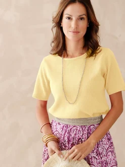 Pull manches courtes encolure ronde