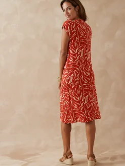 Robe en maille avec perles fantaisie