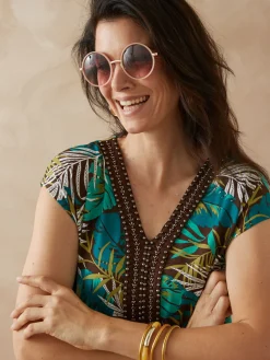 Robe en maille avec perles fantaisie