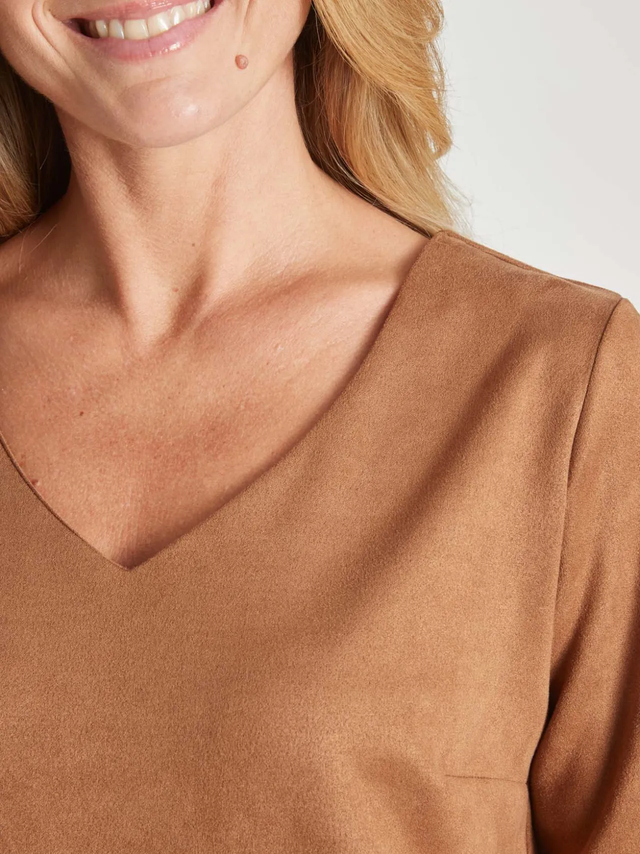 Robe en maille suédine