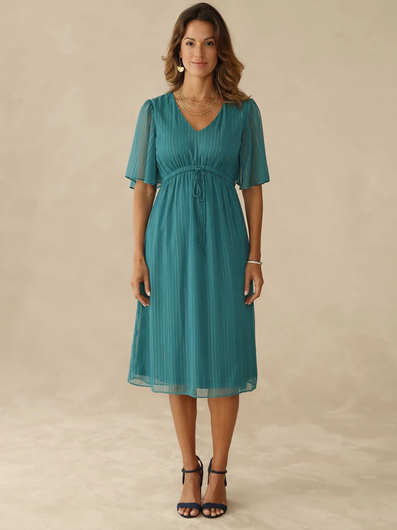 Robe en voile avec fil métallisé