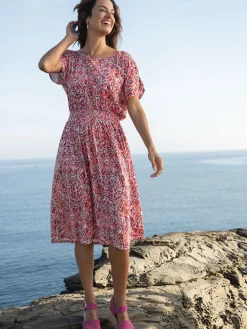 Robe encolure bateau en maille fluide