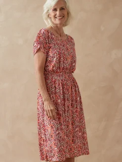 Robe encolure bateau en maille fluide