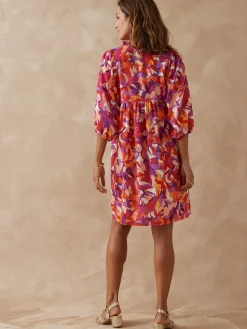 Robe encolure tunisienne volantée