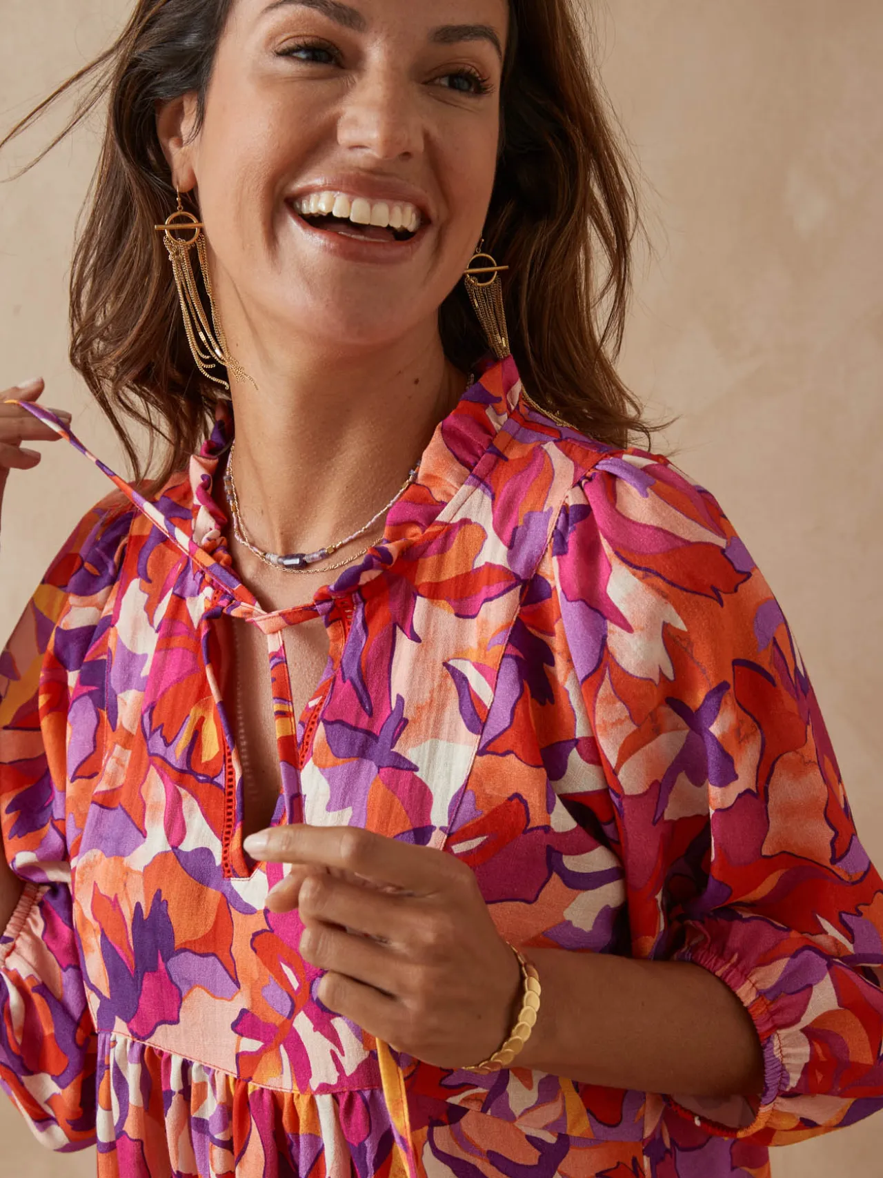 Robe encolure tunisienne volantée