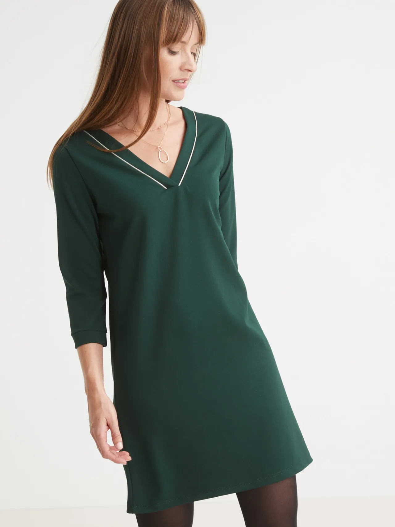 Robe housse en maille fluide