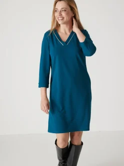 Robe housse en maille fluide