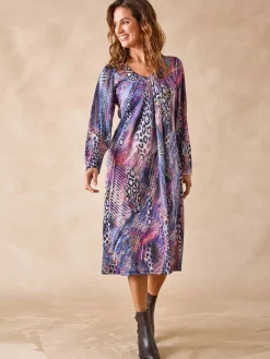 Robe housse en maille fluide