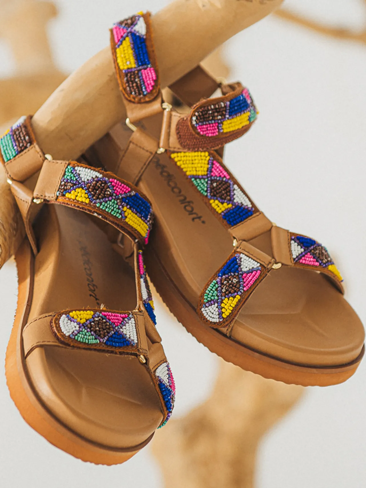 Sandales 3 pattes scratchs