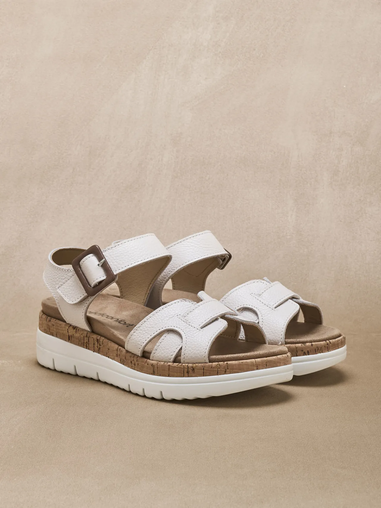 Sandales à scratch semelle amovible