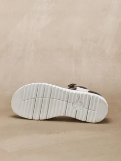 Sandales à scratch semelle amovible