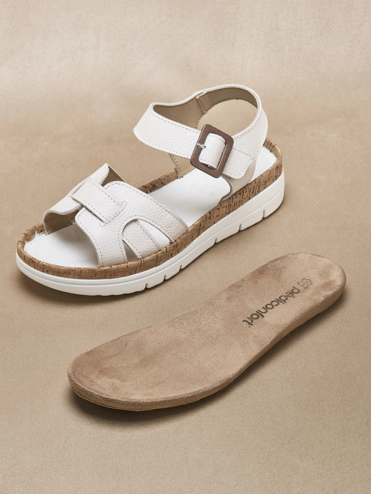 Sandales à scratch semelle amovible