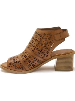 Sandales ajourées en cuir