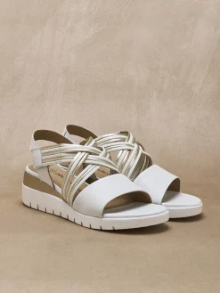 Sandales brides croisées à scratch