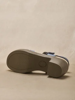 Sandales hautes scratch boucle fantaisie