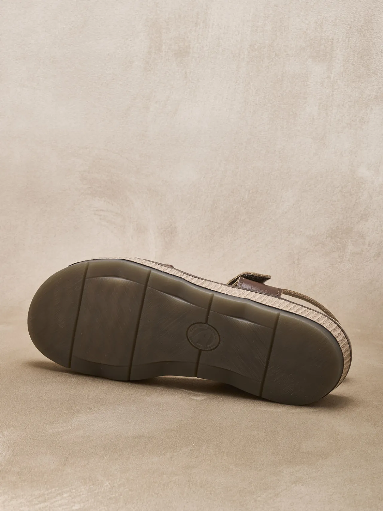 Sandales scratch à aérosemelle amovible