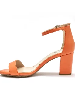 Sandales tout cuir à talon