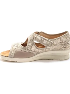 Sans-gêne à ouverture totale