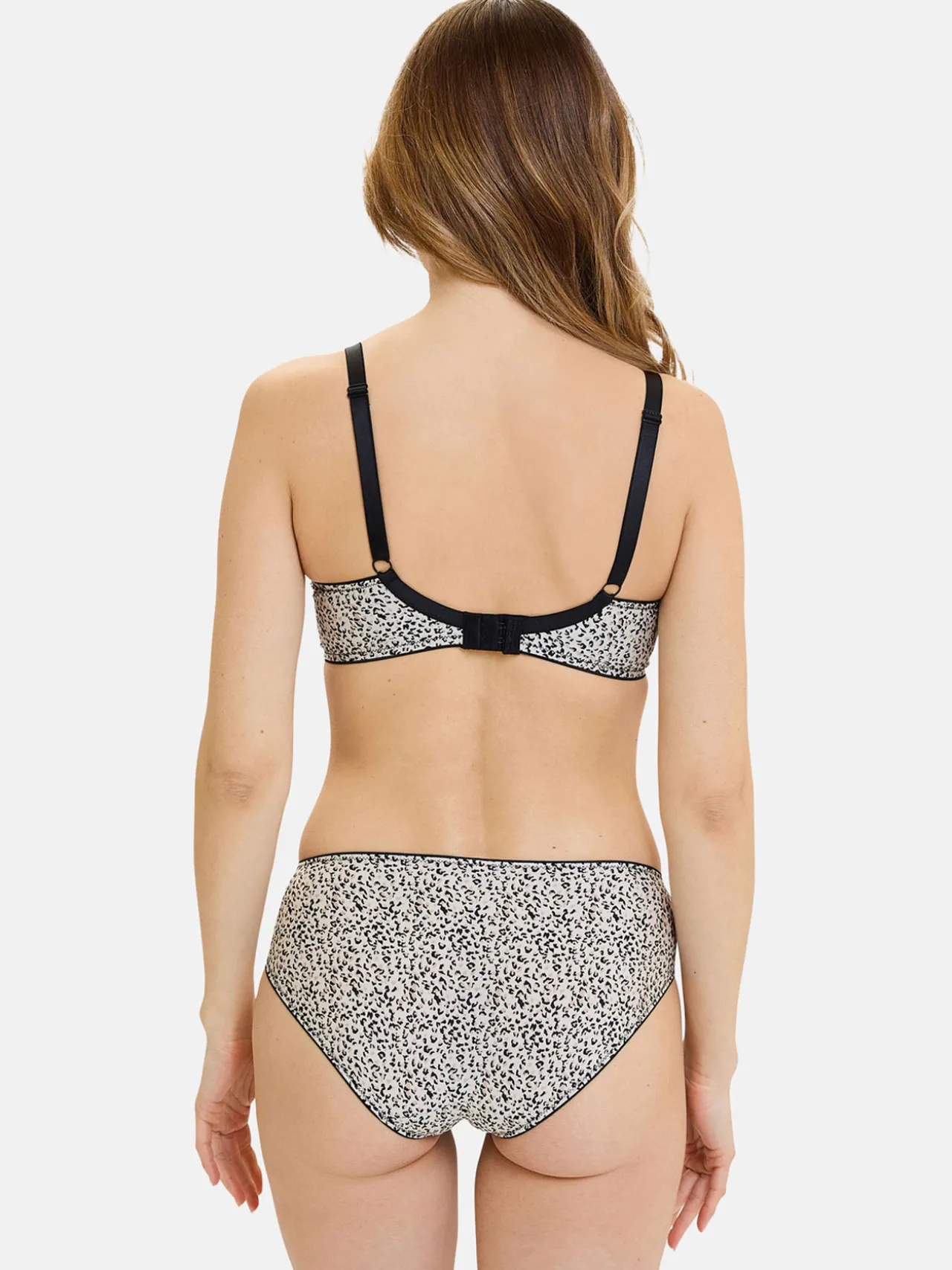Soutien-gorge à armatures microfibre