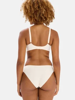 Soutien-gorge moulé à armatures Sonia