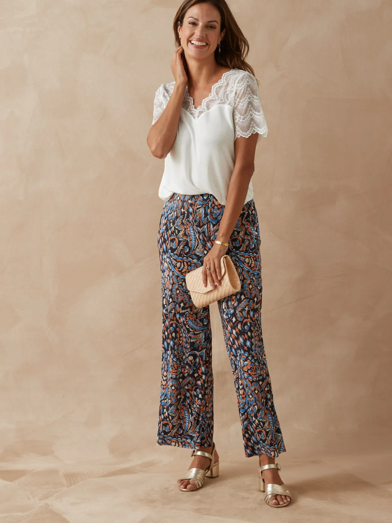 Tee-shirt avec dentelle