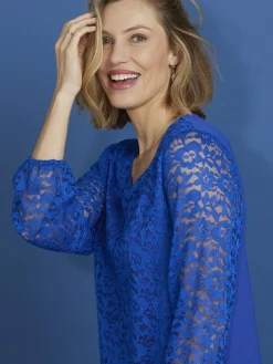 Tee-shirt avec dentelle