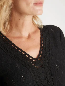 Tee-shirt avec macramé