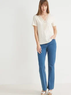 Tee-shirt avec macramé