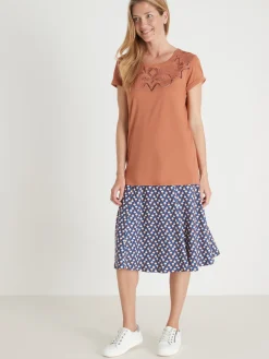 Tee-shirt coton à broderies ajourées