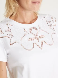 Tee-shirt coton à broderies ajourées