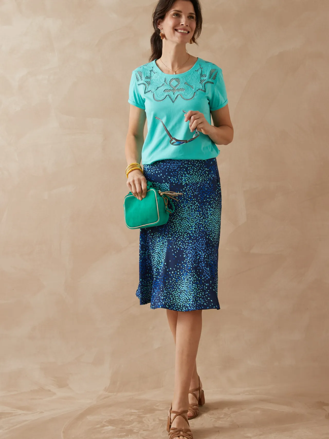 Tee-shirt coton à broderies ajourées