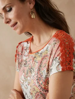 Tee-shirt en maille dévorée