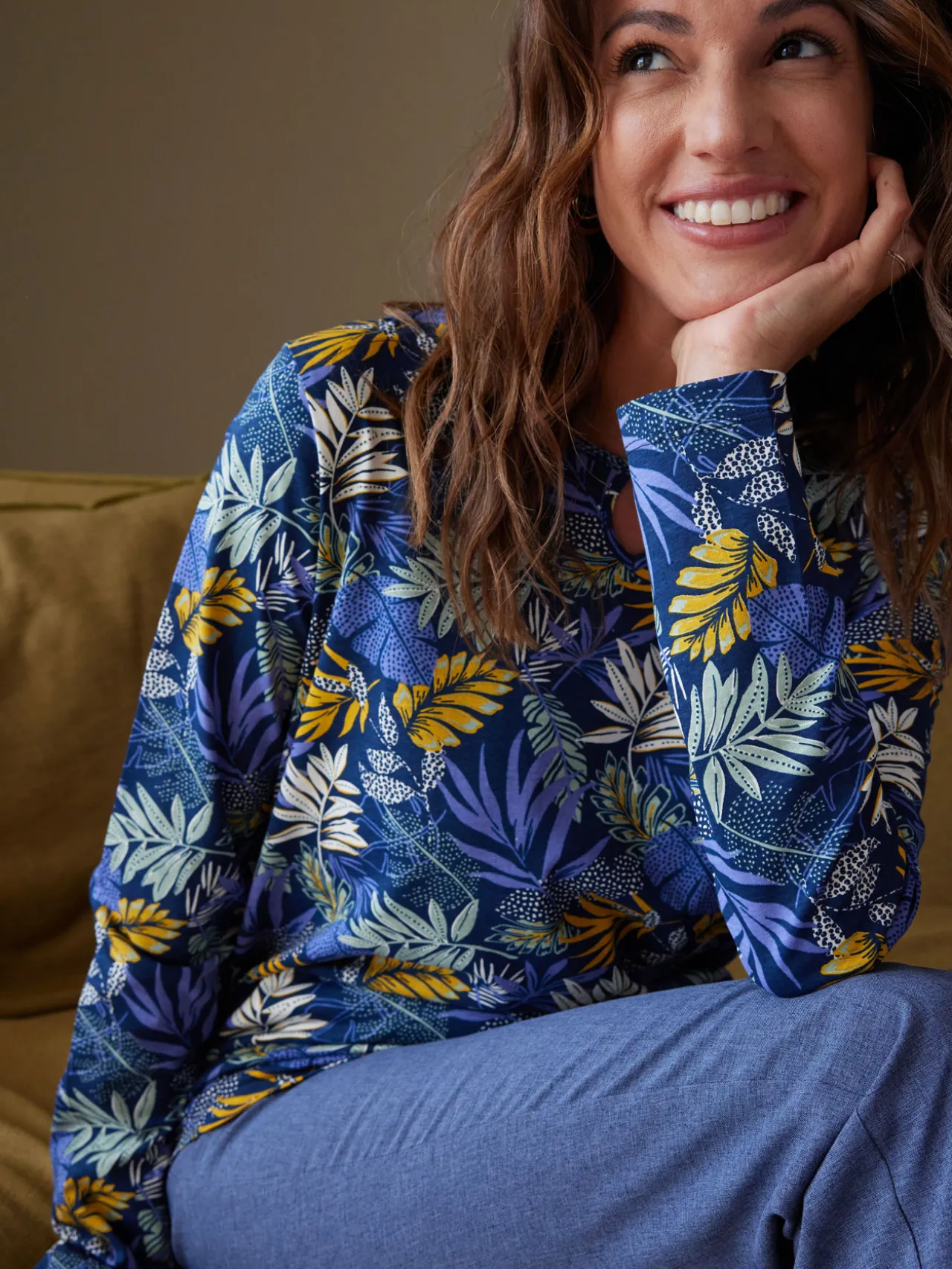 Tee-shirt encolure fantaisie