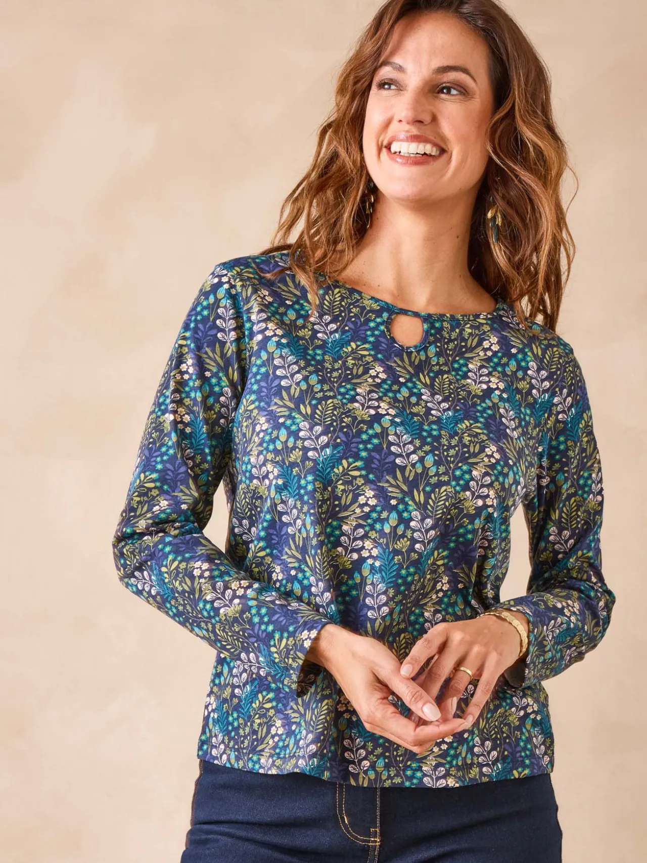 Tee-shirt encolure fantaisie