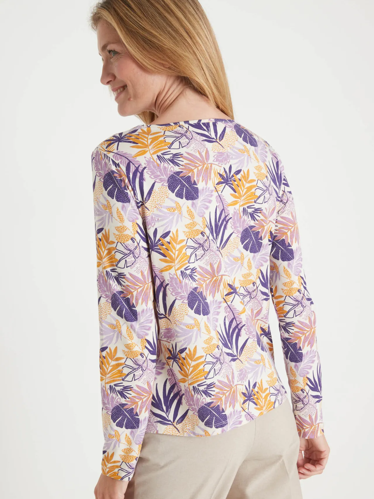 Tee-shirt encolure fantaisie