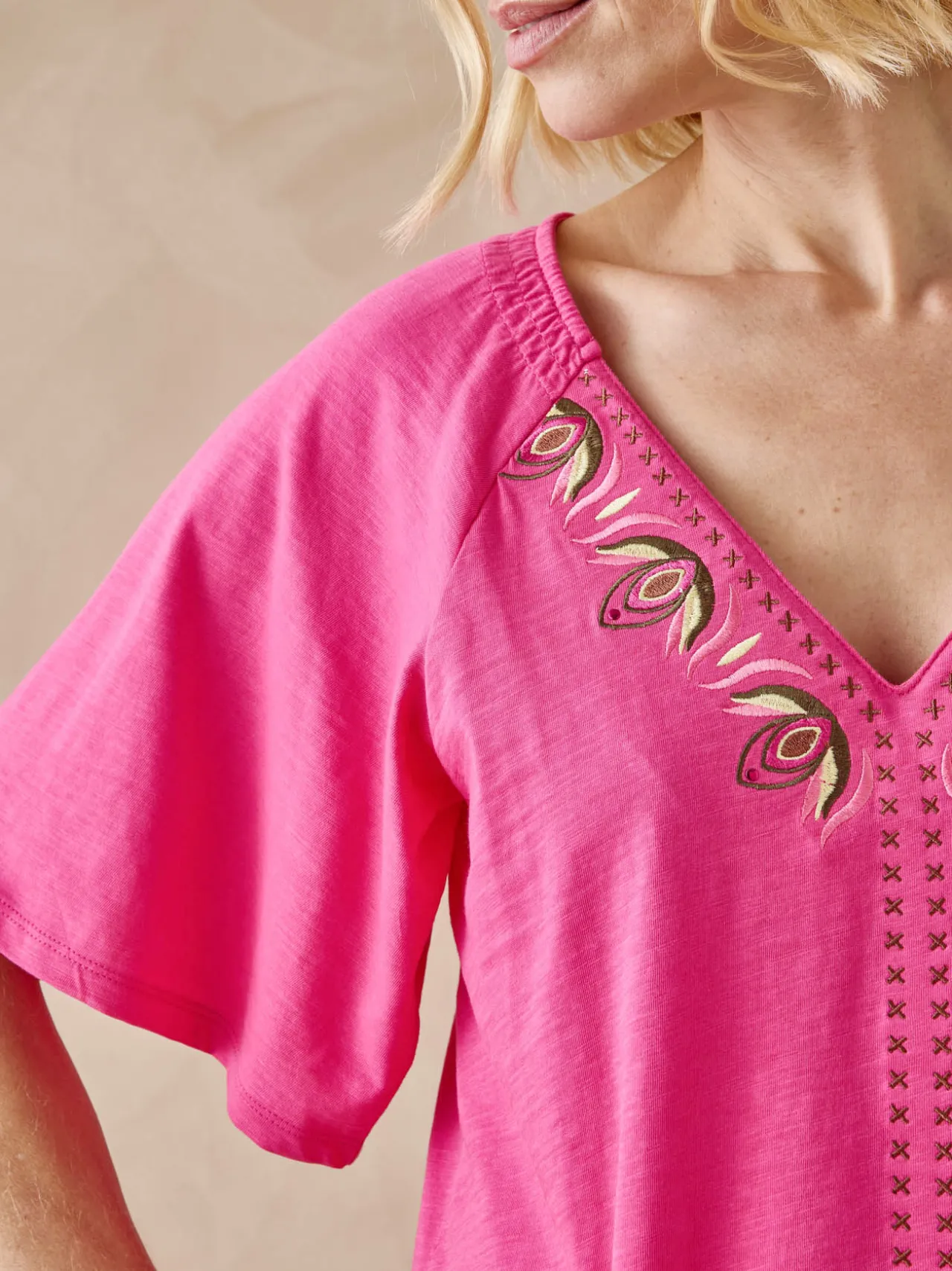 Tee-shirt manches courtes papillon