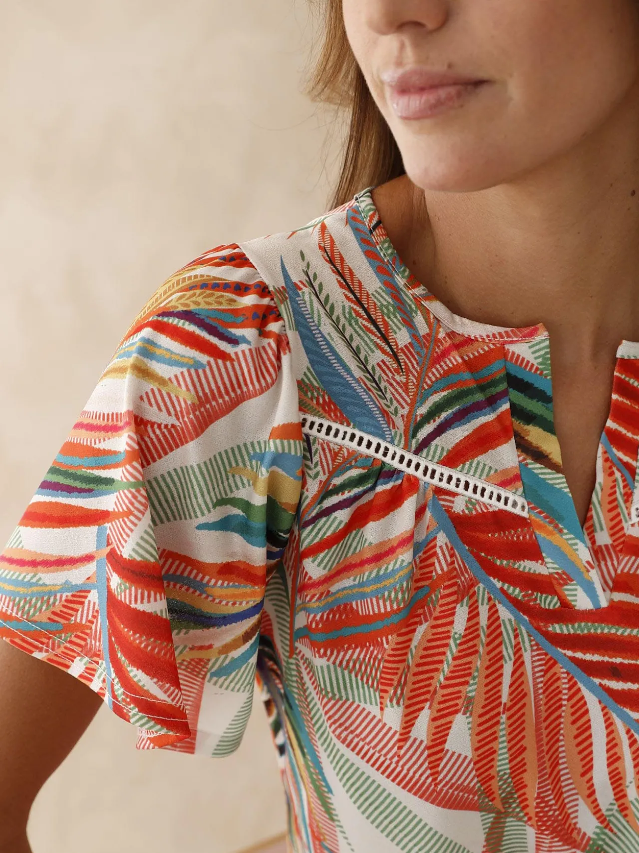 Tee-shirt manches papillon