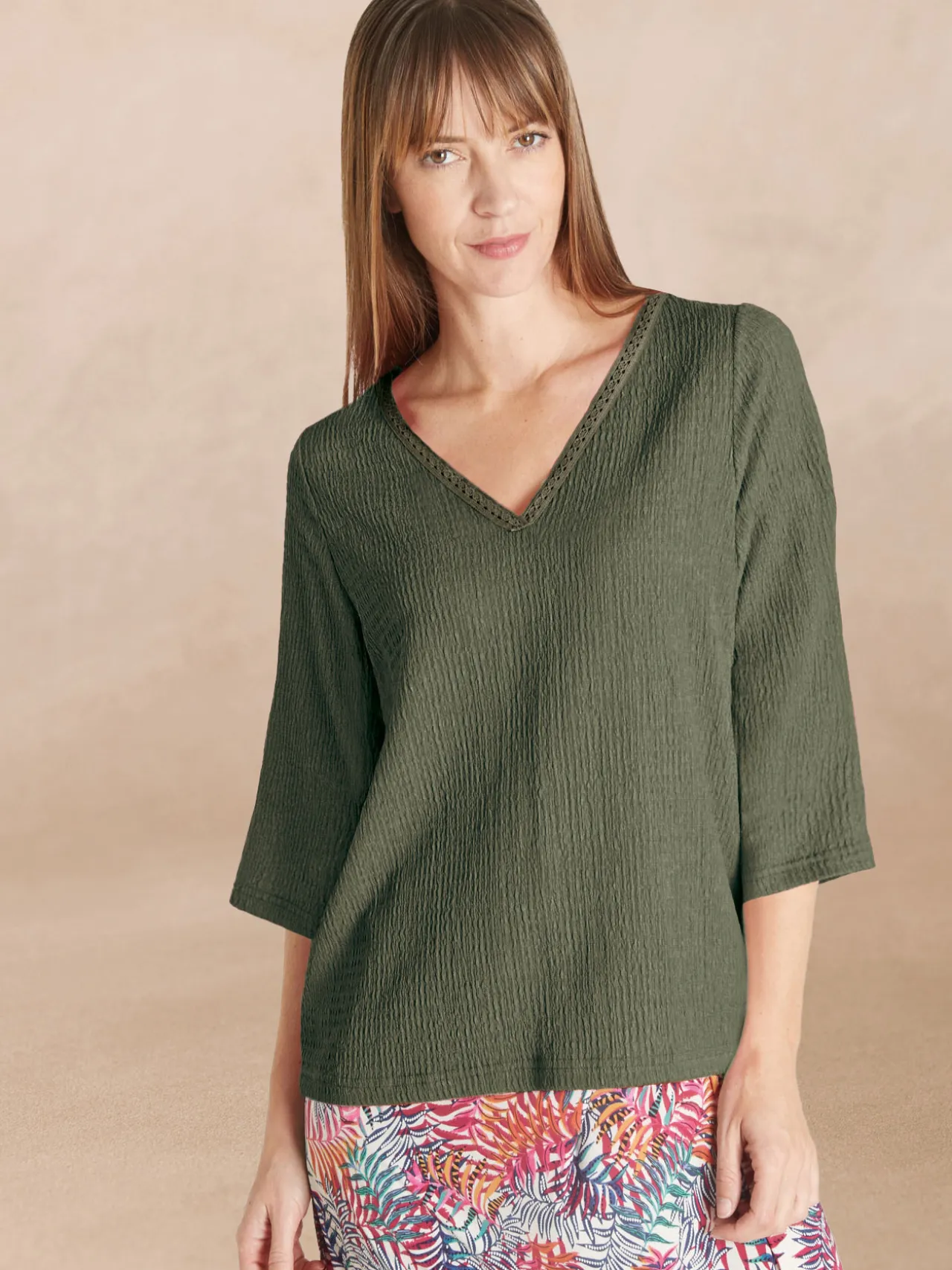 Tee-shirt V galon fantaisie