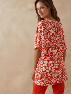 Tee-shirt V smocks au dos